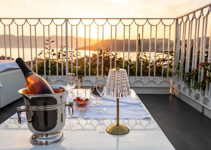 Torretta San Rocco -luxury * Lerici